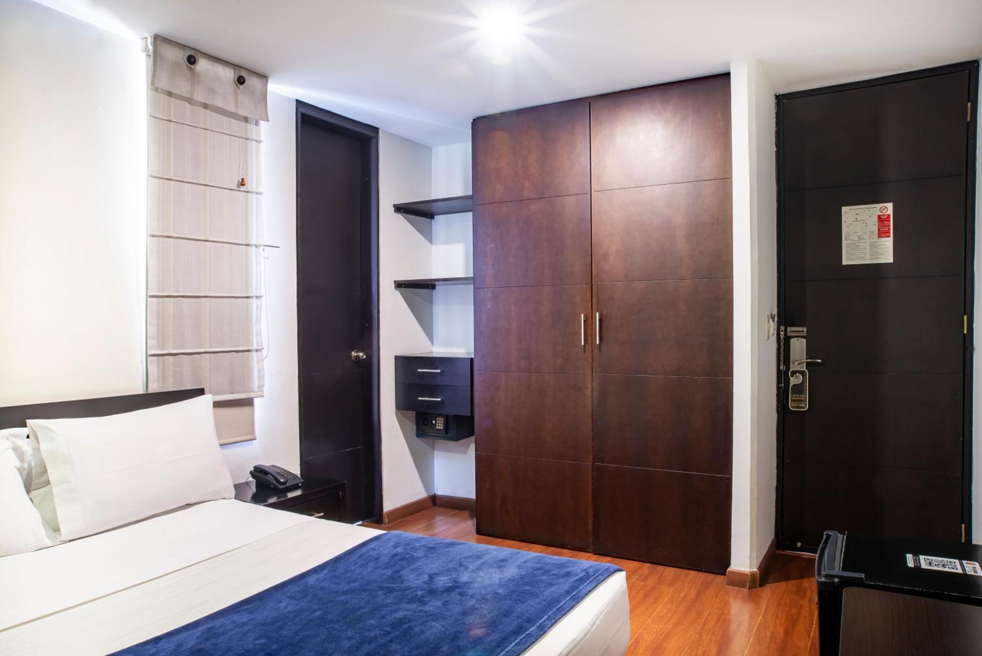 Hotel Santa Barbara Real โบโกตา ภายนอก รูปภาพ