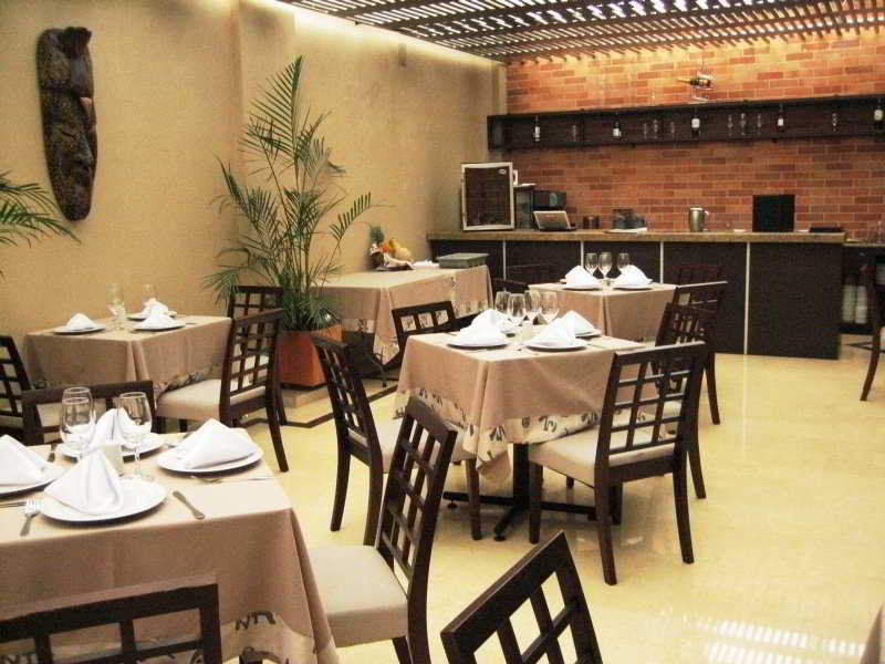 Hotel Santa Barbara Real โบโกตา ภายนอก รูปภาพ