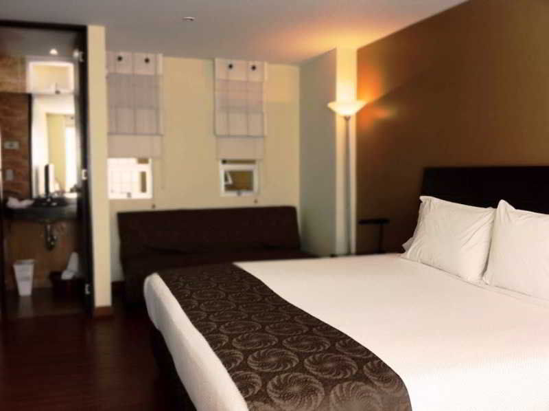 Hotel Santa Barbara Real โบโกตา ภายนอก รูปภาพ